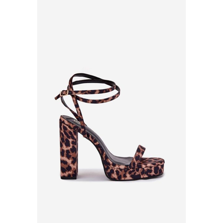Aukštakulnės basutės su platforma, leopardo rašto