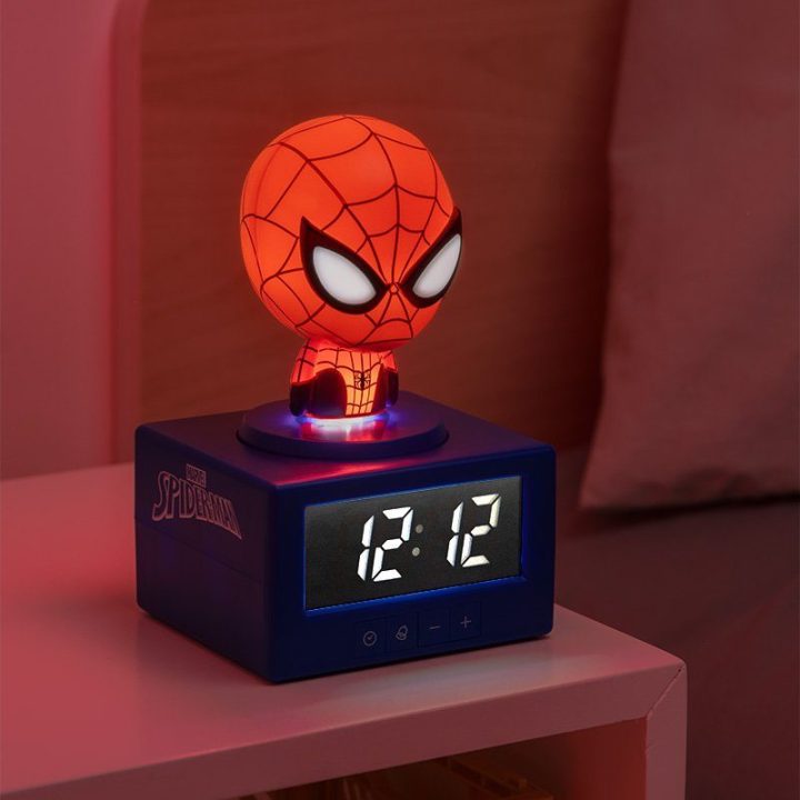 PAVADINIMAS: Paladone Spider-Man skaitmeninis žadintuvas su naktine lempute