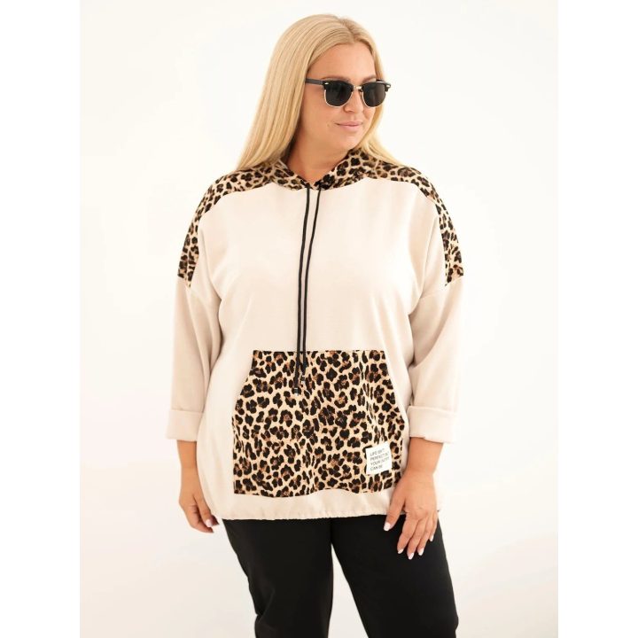 Plus Size moteriškas džemperis su gobtuvu, leopardo rašto intarpais ir smėlio spalvos