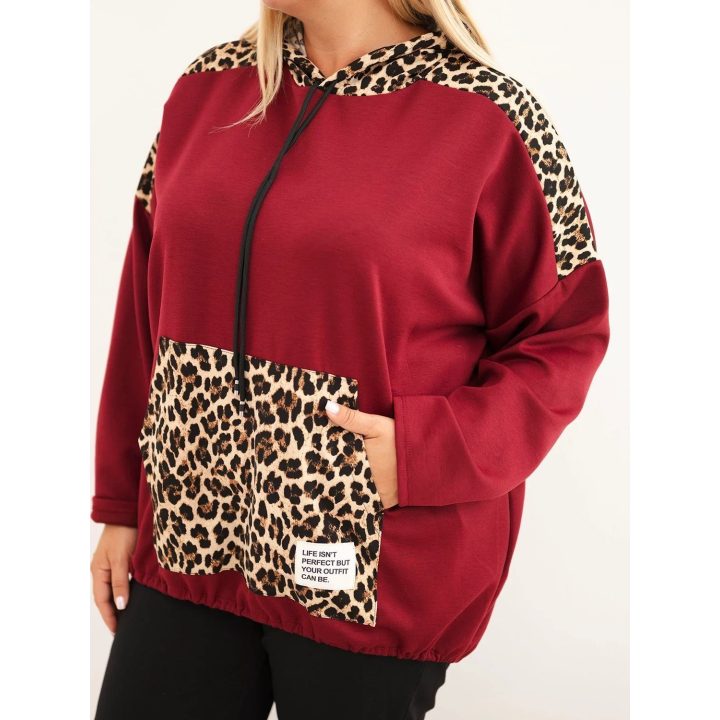 Moteriškas Plus Size džemperis su gobtuvu ir leopardo rašto detalėmis, bordo spalvos