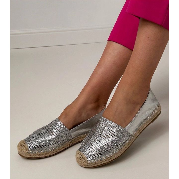 Sidabrinės ažūrinės espadrilės ant platformos Zelvira