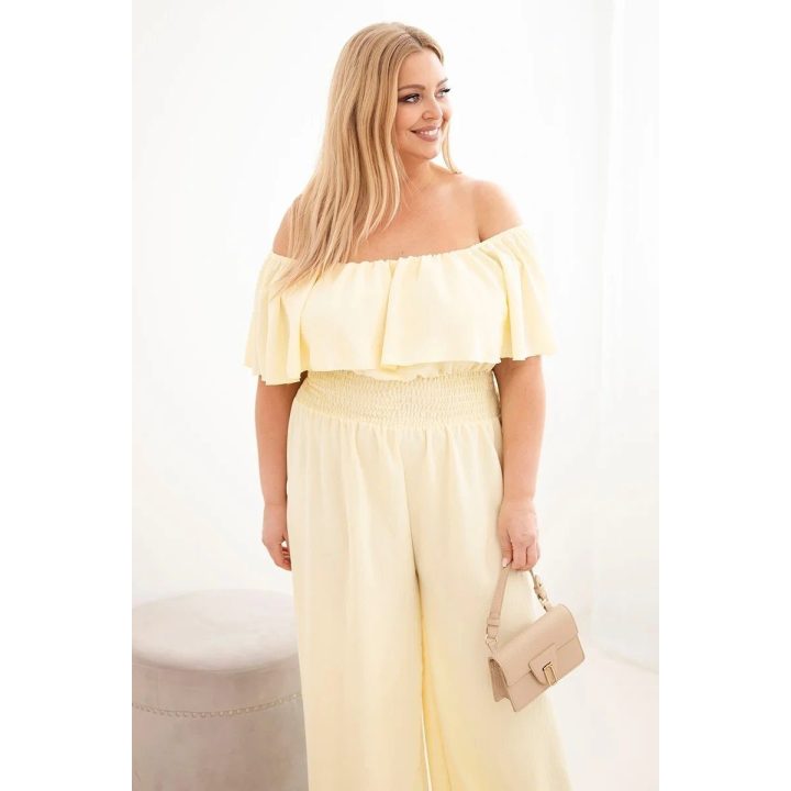 Moteriškas Plus Size kombinezonas su raukiniais ir plačiomis klešnėmis, geltonas