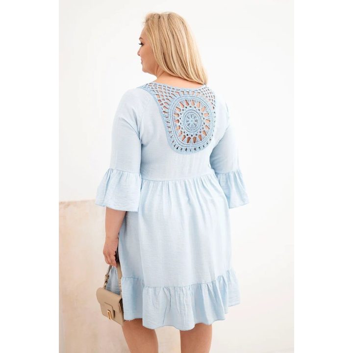 Moteriška Plus Size suknelė su ažūrine nugaros detale, mėlyna