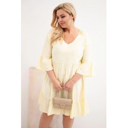 Moteriška Plus Size suknelė su ażurine apdaila, geltona