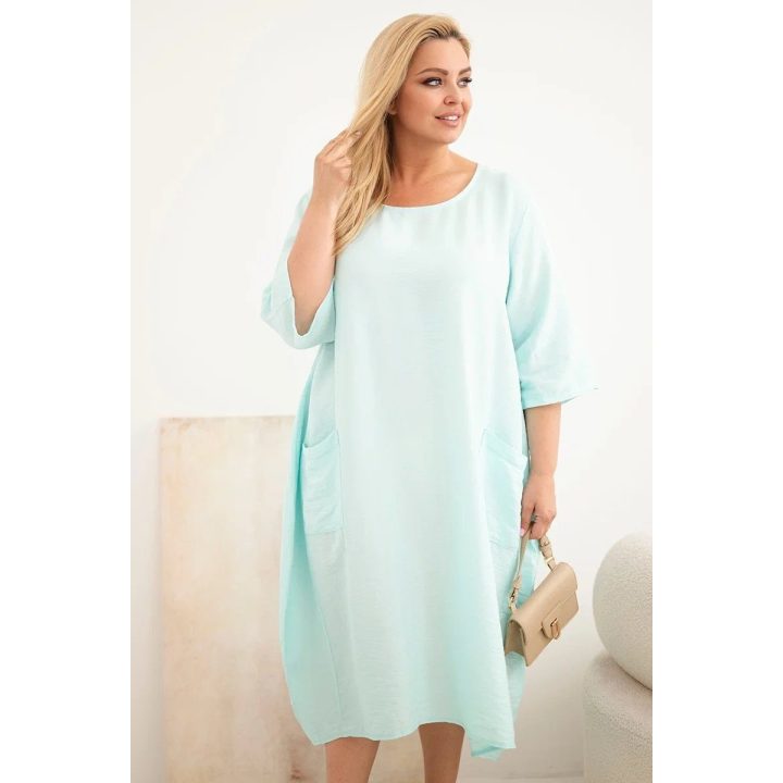 Moteriška Plus Size mėtų spalvos suknelė su kišenėmis ir trumpomis rankovėmis