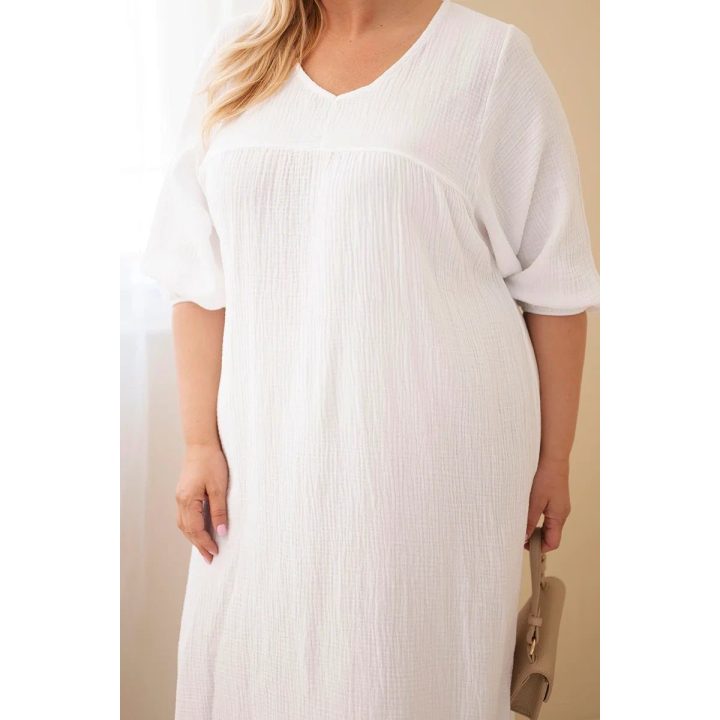 Balta Plus Size medvilninė muslino suknelė su V formos iškirpte