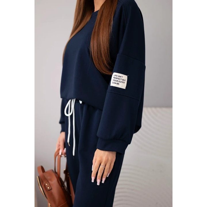 Moteriškas laisvalaikio komplektas su džemperiu ir kelnėmis, tamsiai mėlynas