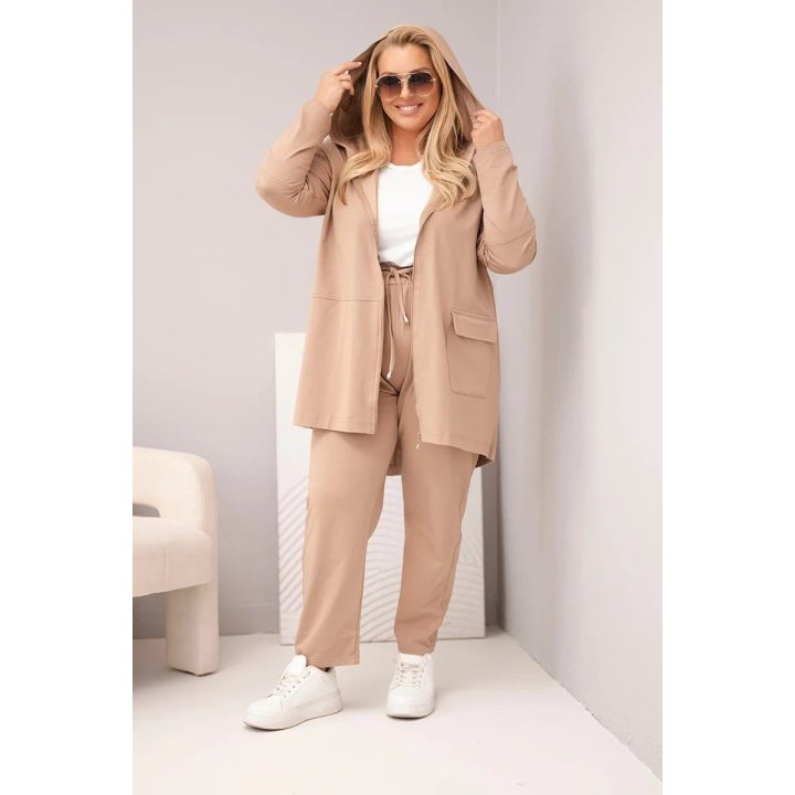 Moteriškas Plus Size medvilninis laisvalaikio komplektas su džemperiu ir kelnėmis, smėlio spalvos