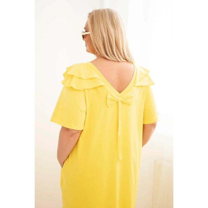 PAVADINIMAS: Moteriška Plus Size medvilninė suknelė su raukiniais ties pečiais, geltona APRAŠYMAS: Geltona Plus Size suknelė su
