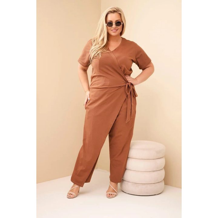 Moteriškas Plus Size kombinezonas su surišimu ties juosmeniu, smėlio ruda