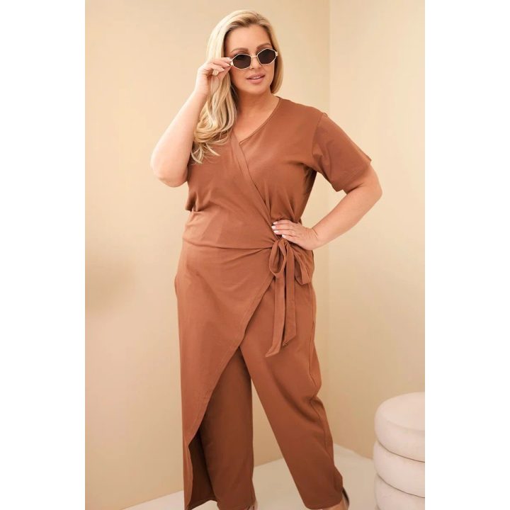 Moteriškas Plus Size kombinezonas su surišimu ties juosmeniu, smėlio ruda