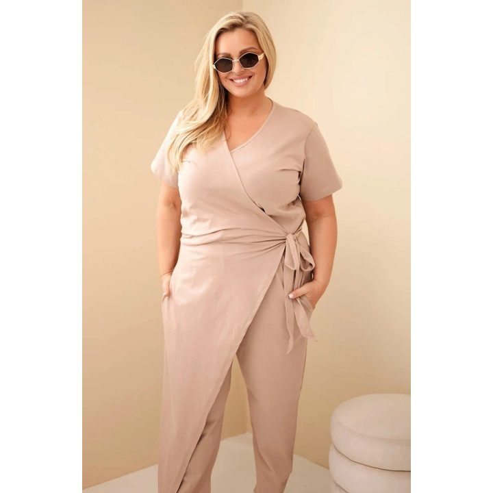 Moteriškas Plus Size kombinezonas su surišimu ties juosmeniu, fango spalvos