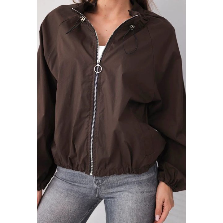 Moteriška pavasarinė striukė su stoveliu ir užtrauktuku, ruda