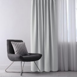 Pilka užuolaida su kilpomis AmeliaHome 140 × 245 cm