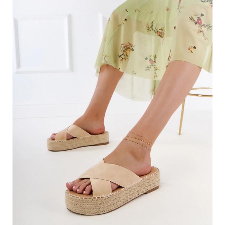 Smėlio spalvos espadrilės šlepetės su platforma Jerisa