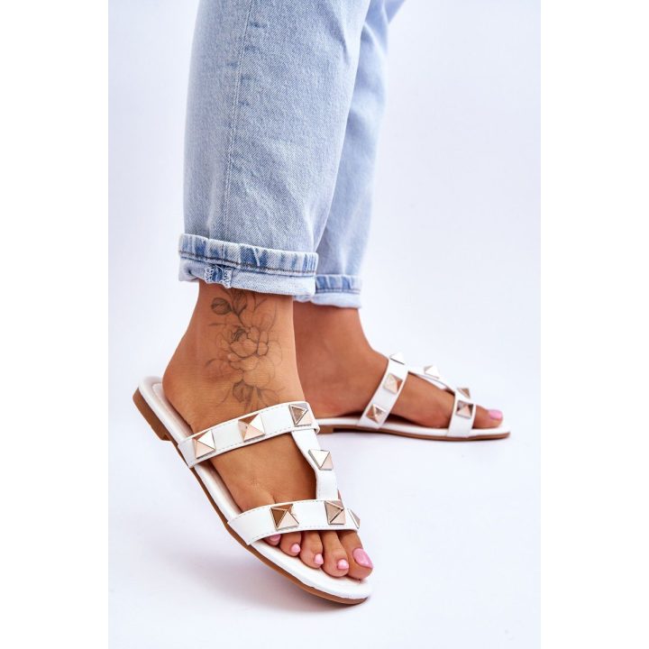 šlepetės su didelėmis smeigėmis Baltos spalvos Mercure