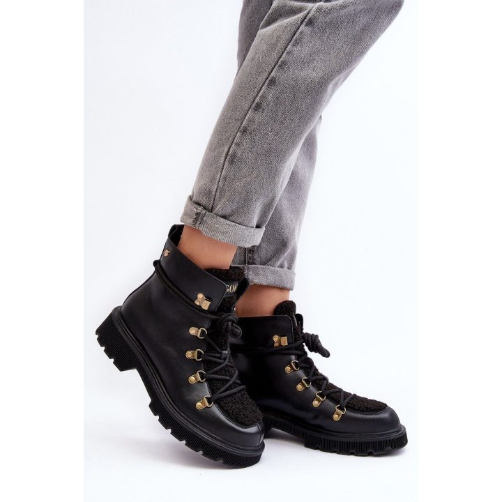 Odiniai batai Moterys GOE MM2N4082 Black