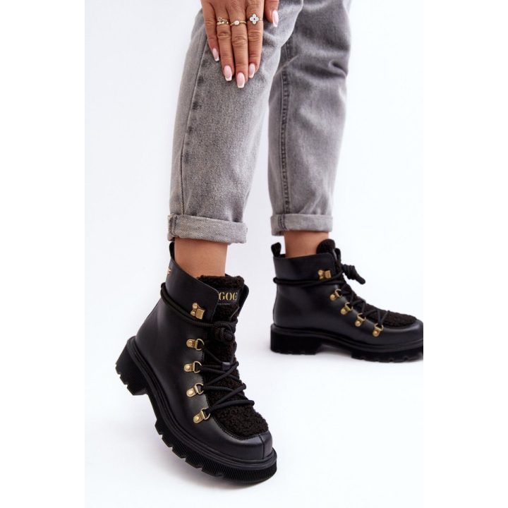 Odiniai batai Moterys GOE MM2N4082 Black