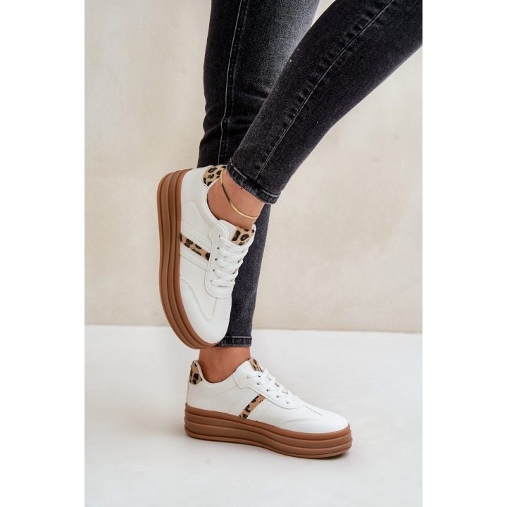 Patogūs moteriški sportbačiai ant platformos balti Devan“