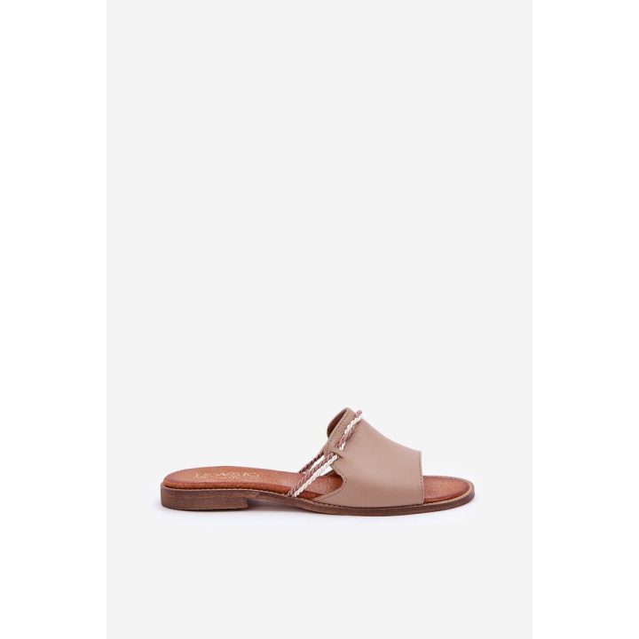 Odinės basutės tamsiai smėlio spalvos Shoes
