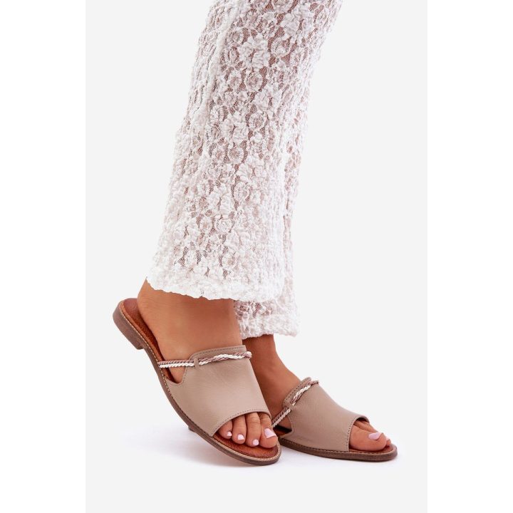 Odinės basutės tamsiai smėlio spalvos Shoes