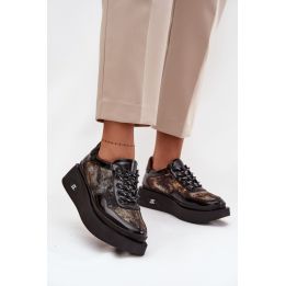 Moteriški juodi platforminiai pusbačiai Step in Style