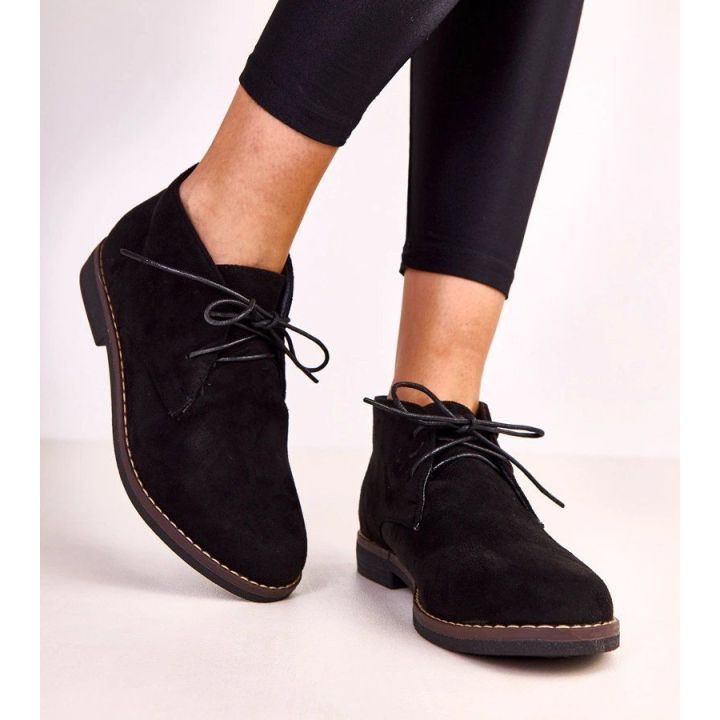 aulinukai lygiu padu Lauda
