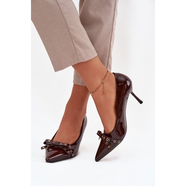 Aukštakulniai elegantiški Step in Style – pasitikėjimui ir išskirtinumui kiekviename žingsnyje.