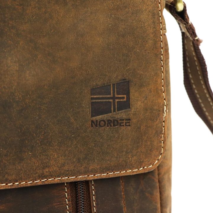 Rankinė per petį Nordee – patogiam stiliui kiekvienai dienai.