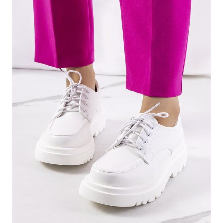 Baltos spalvos oxfords Nunes