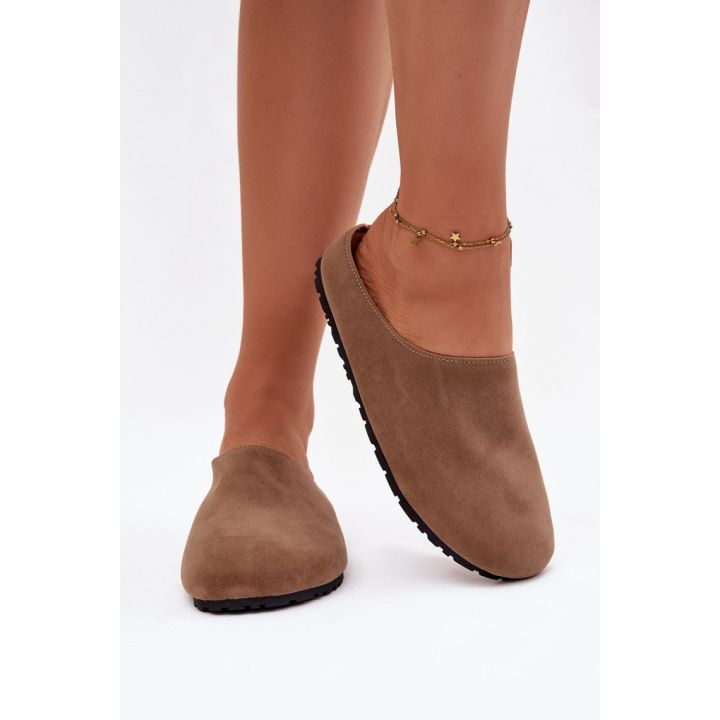 Šlepetės moteriškos Step in Style – patogumui ir laisvalaikiui namuose.
