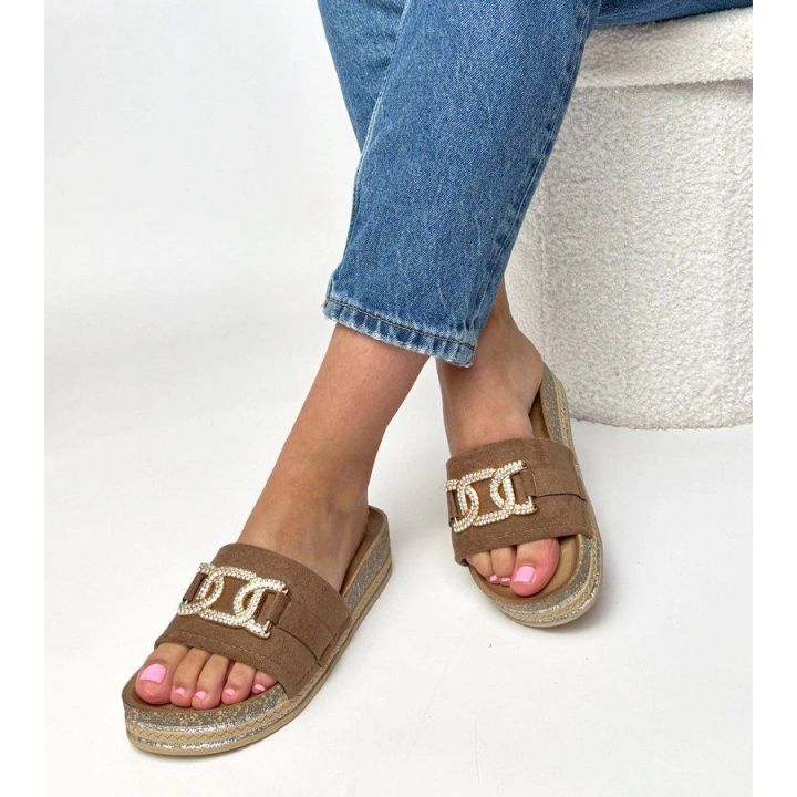Moteriškos platforminės klumpės su blizgiomis detalėmis rudos