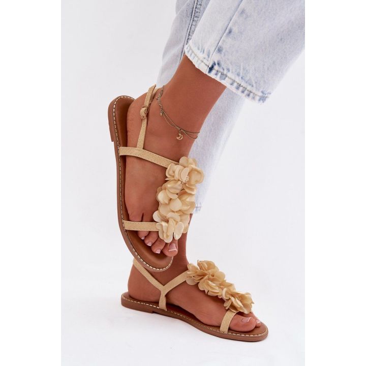 Moteriškos basutės su dekoratyvinėmis gėlėmis smėlio spalvos