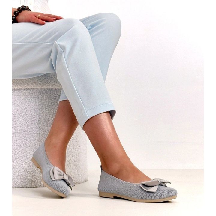 Balerinos moterims, medžiaginės pilkos