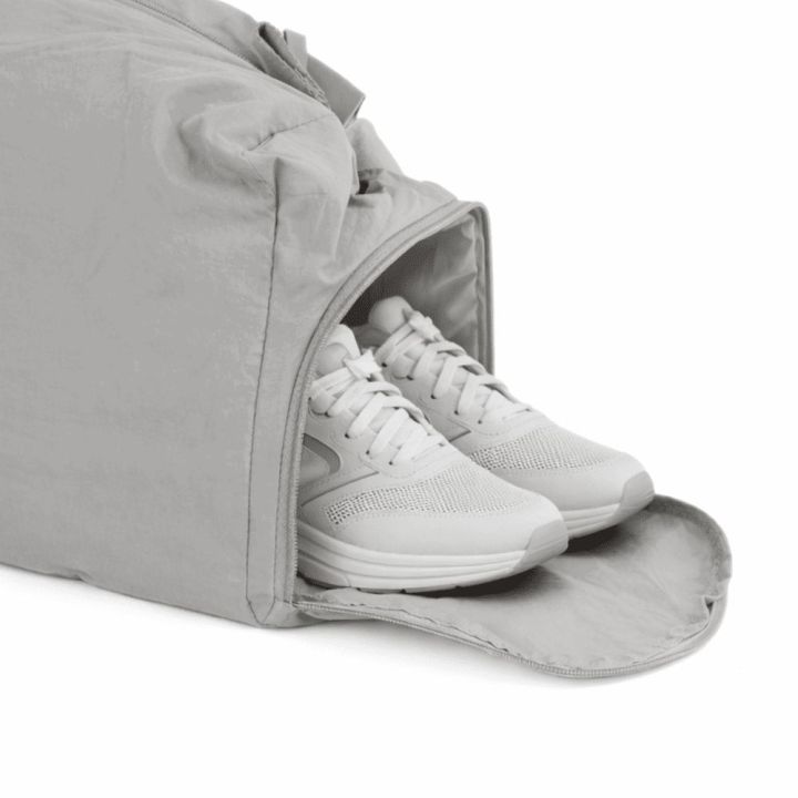 Moteriška sportinė rankinė lengva pilkos spalvos Solier