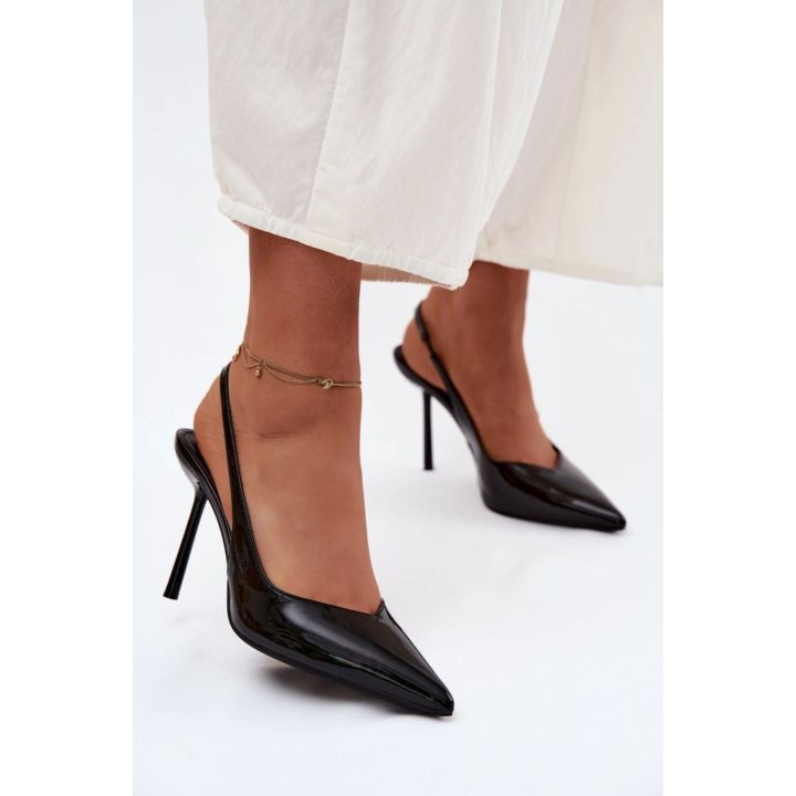 Aukštakulniai bateliai iš lakinės odos imitacijos Step in style